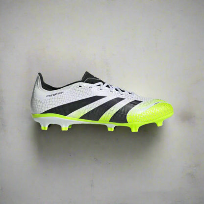 JI117 Adidas Predator League FG/MG (White/Black)