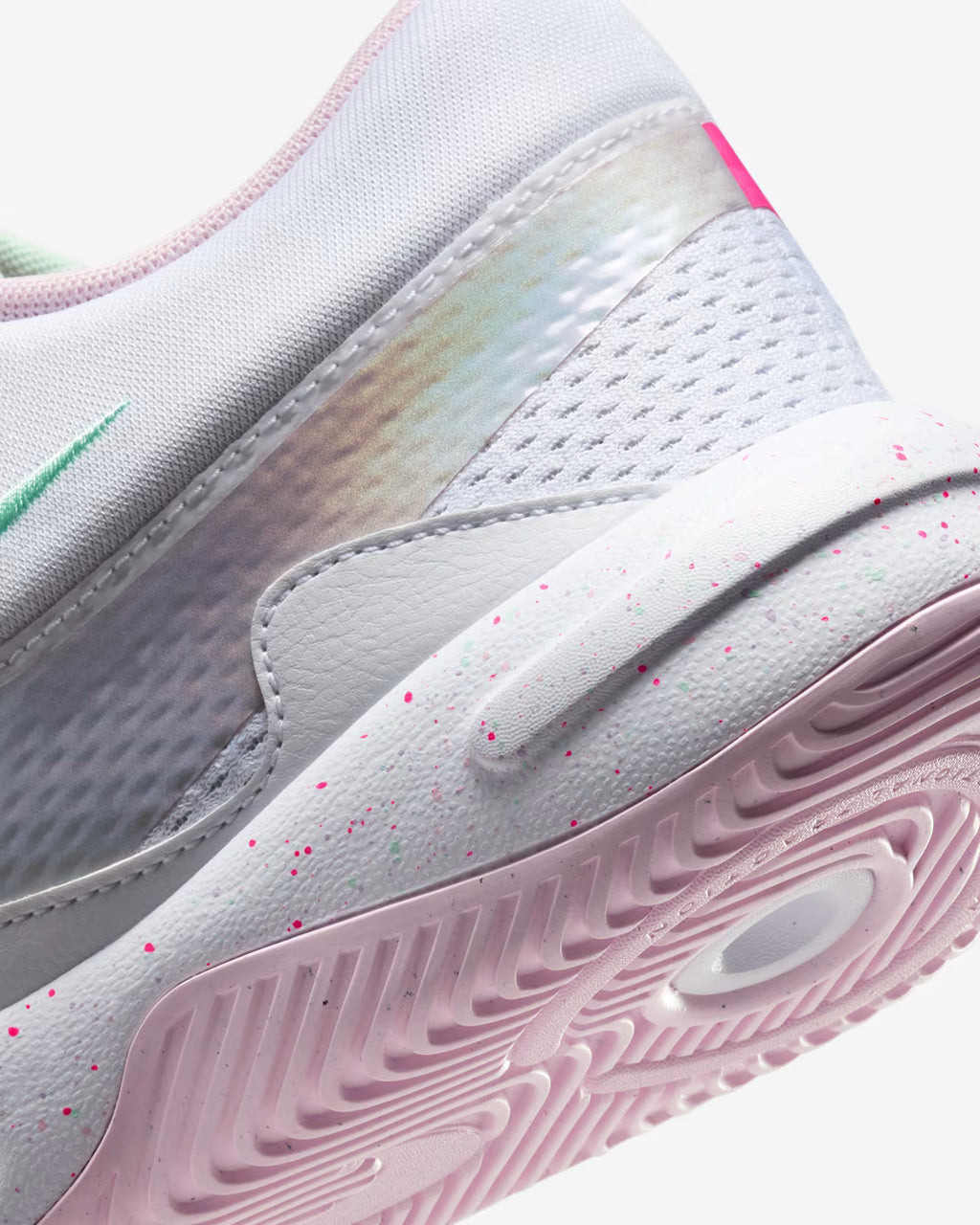 HF3240-100 NIKE HYPERQUICK WTH/PINK